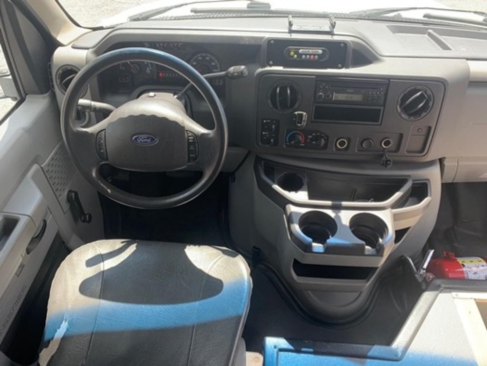 2012 White /Blue Ford E350 with an 5.4L engine, Auto transmission, 0.000000, 0.000000 - 2012 Ford E-350 Starcraft Conversion - 5.4L V8 Gas Engine - Automatic Trans - Electric Entrance Door - 8 Passengers + 2 Wheelchairs - Mid Back Seats - Retractable Seat Belts - Stainless Wheel Simulators - Front and Rear A/C - Handicap Lift - 6 New Tire s - Photo #6