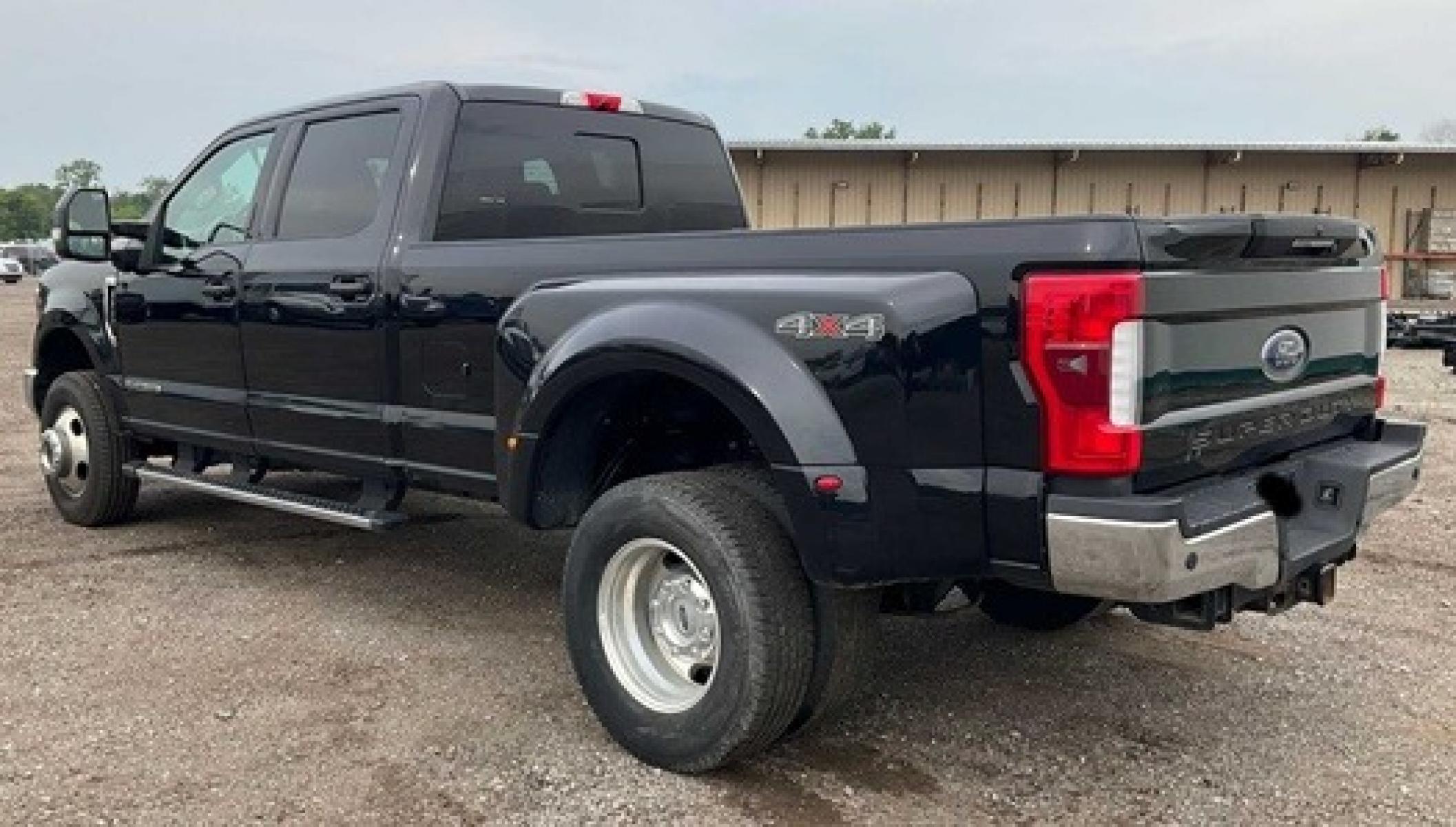 2017 Black /Black Ford F-350 SD Lariat Crew Cab Long Bed DRW 4WD (1FT8W3DT1HE) with an 6.7L V8 OHV 16V DIESEL engine, 6A transmission, located at 1725 US-68 N, Bellefontaine, OH, 43311, (937) 592-5466, 40.387783, -83.752388 - Photo #1