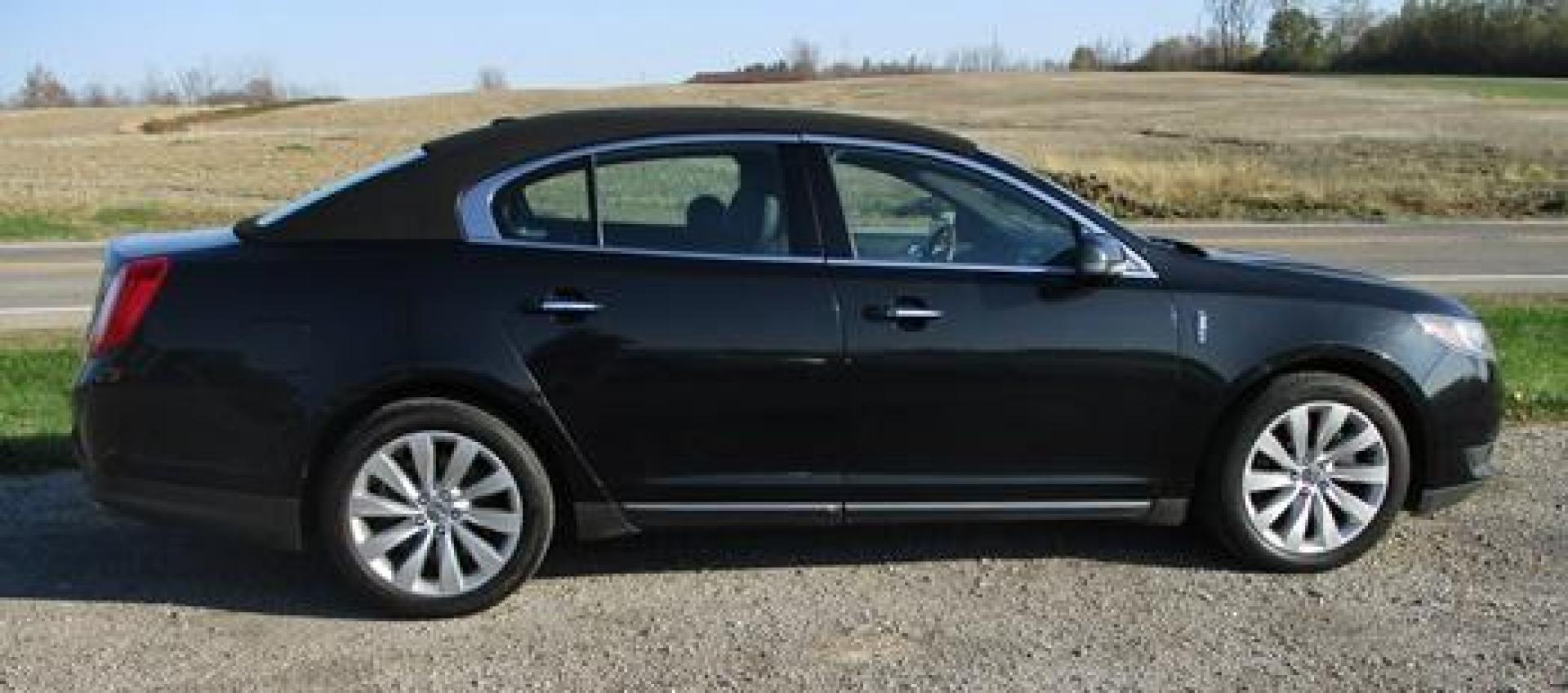 2014 Black /Black Lincoln MKS (1LNHL9EK7EG) with an 3.5L V6 DOHC 24V engine, 6-Speed Automatic transmission, located at 1725 US-68 N, Bellefontaine, OH, 43311, (937) 592-5466, 40.387783, -83.752388 - 2014 LINCOLN MKS "TUXEDO EDITION" AWD 3.7 v6, Auto, Black-Black Leather Int. w-power lumbar heated-cooled bucket seats, AM-FM-CD-MP3, Bluetooth, Sirius XM, NAVI, PW, PL, PB, PS w-tilt-cruise-controls, remote start, keyless entry, Power rear window sunshade, Presented in stunning Tuxedo Black, our - Photo#4