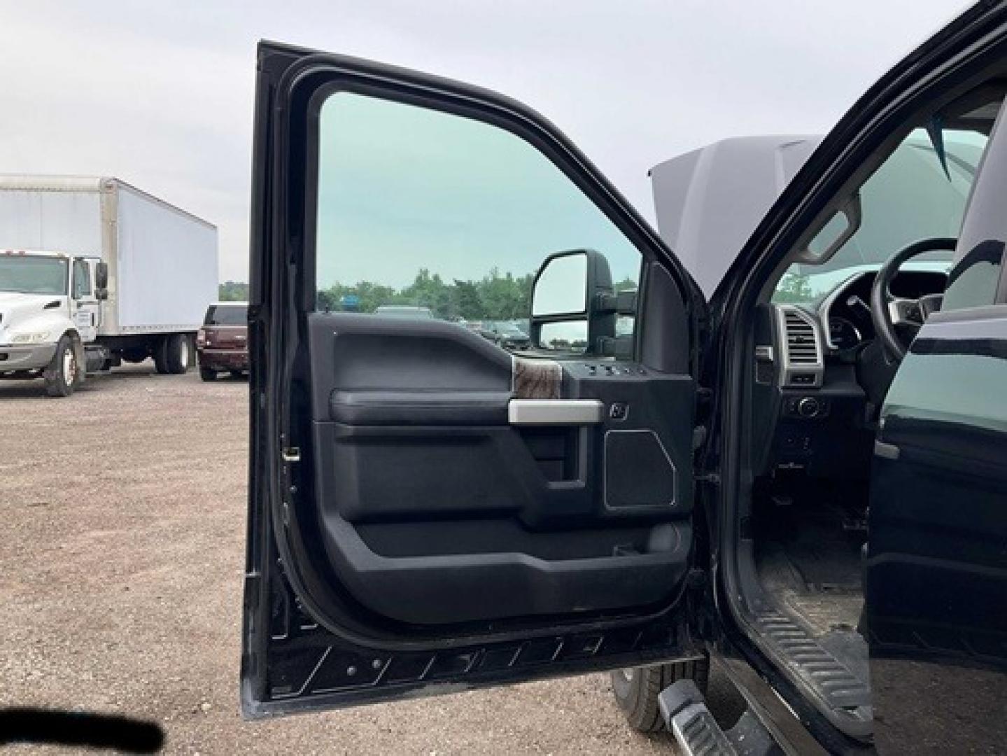 2017 Black /Black Ford F-350 SD Lariat Crew Cab Long Bed DRW 4WD (1FT8W3DT1HE) with an 6.7L V8 OHV 16V DIESEL engine, 6A transmission, located at 1725 US-68 N, Bellefontaine, OH, 43311, (937) 592-5466, 40.387783, -83.752388 - 2017 FORD F350 LARIAT “DRW” CREW CAB 4x4 6.7 DIESEL, AUTO, Black/Black Leather Heated/Cooled Power Seats, AM/FM, USB, Touchscreen, Power Windows, Power Locks, Power Mirrors, Cruise Control, Temperature/Compass, Garage Door System, Custom Driver Settings, Pano roof, Steering Wheel Controls, Adjus - Photo#18