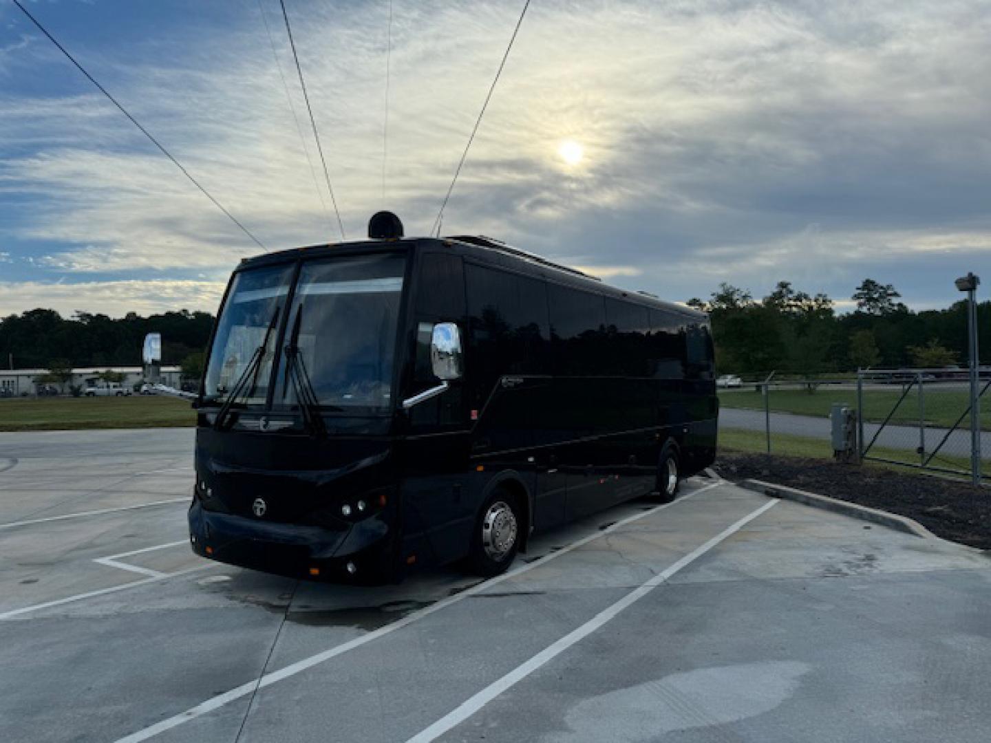 2023 Black /White TEMSA TS-30 with an 6.7L engine, Allison transmission, 0.000000, 0.000000 - Photo#6