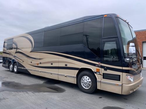 2006 Prevost H3-45