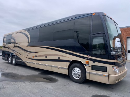 2006 Prevost H3-45