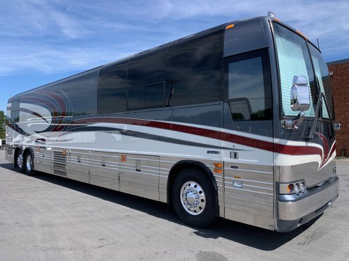2008 Prevost XLII
